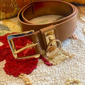 Women’s Michael Kors Belt - Medium